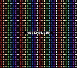 Écran de la PC Engine rempli de + en 8 couleurs, avec ASSEMBLEUR au centre